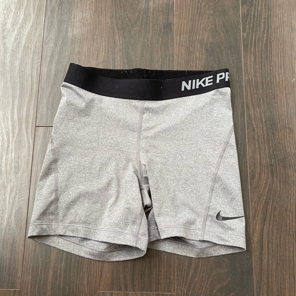 grey nike pro spandex